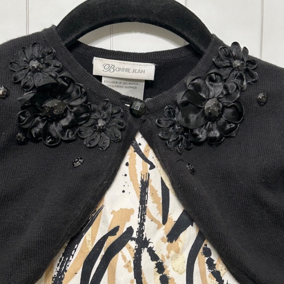 Girl's elegant dress, brush print in colors black, beige and gold - Picture 10 of 12